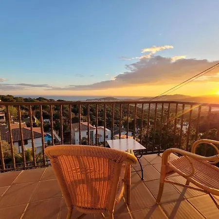 Mare Nostrum,12 Personen, Panoramisch Zeezicht 료렛 드 마르