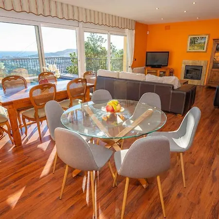 펜션 Mare Nostrum,12 Personen, Panoramisch Zeezicht 료렛 드 마르