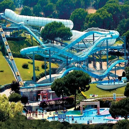 Mare Nostrum,12 Personen, Panoramisch Zeezicht