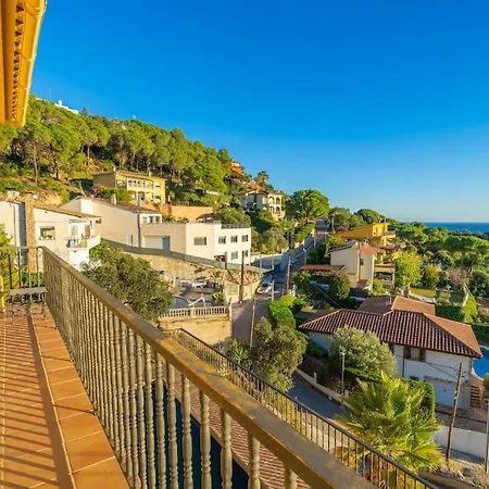 Mare Nostrum,12 Personen, Panoramisch Zeezicht Holiday home *