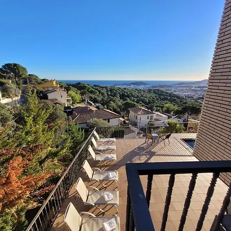 Mare Nostrum,12 Personen, Panoramisch Zeezicht Lloret de Mar