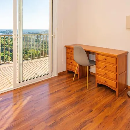 Holiday home Mare Nostrum,12 Personen, Panoramisch Zeezicht