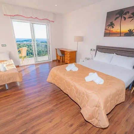 Mare Nostrum,12 Personen, Panoramisch Zeezicht Dom wakacyjny Lloret de Mar