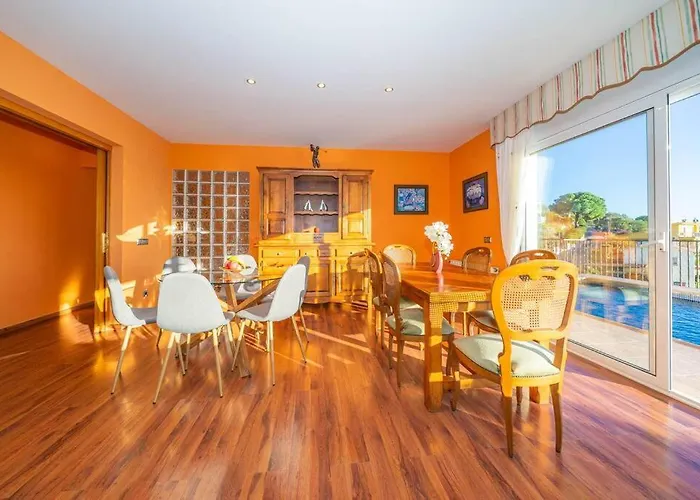 Mare Nostrum,12 Personen, Panoramisch Zeezicht Prázdninový dům Lloret de Mar