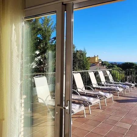 Mare Nostrum,12 Personen, Panoramisch Zeezicht Semesterbostad Lloret de Mar